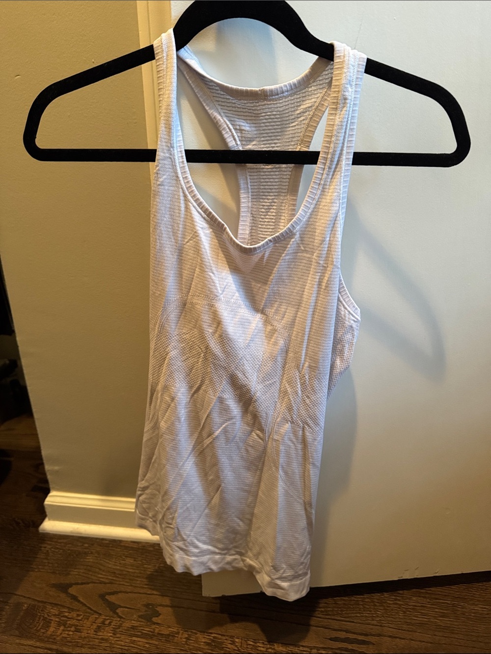 Women’s White Racerback Tank Top Lululemon